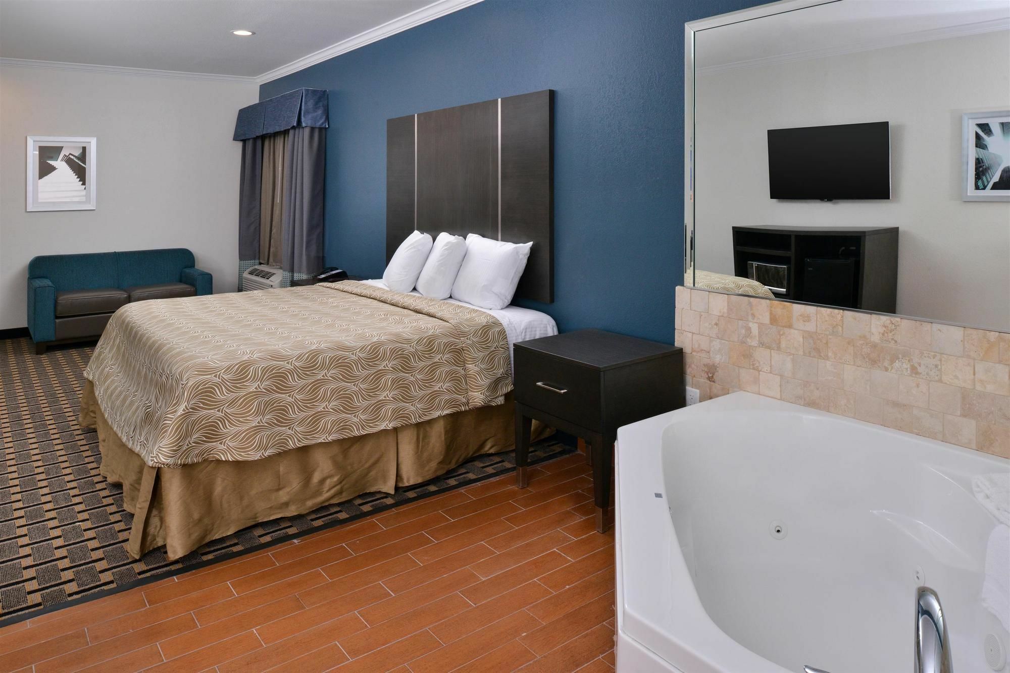 Jersey Village Regency Inn & Suites- Nw Houston المظهر الخارجي الصورة