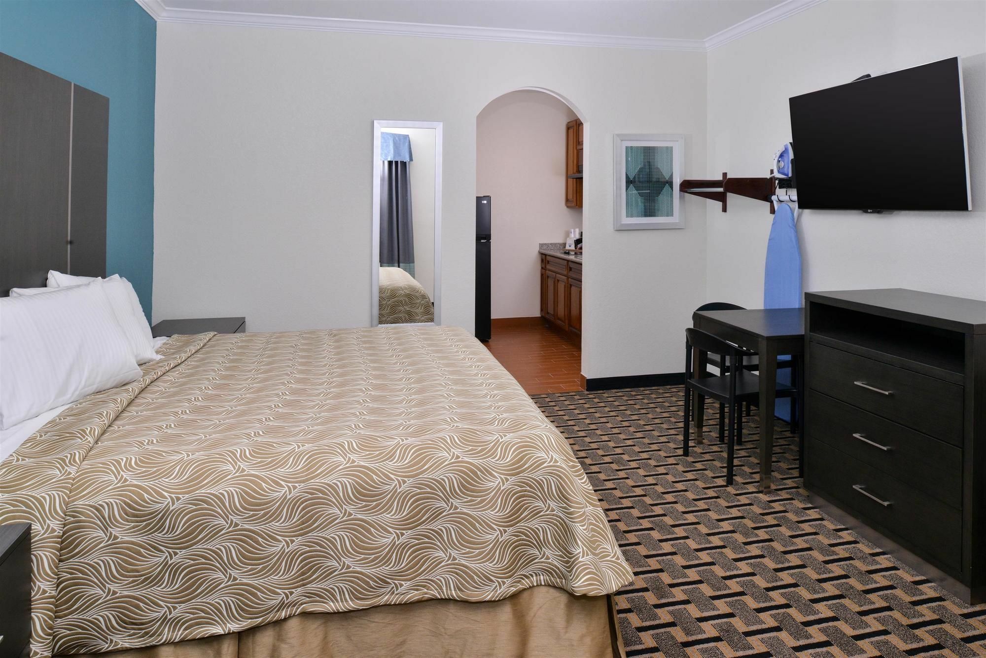 Jersey Village Regency Inn & Suites- Nw Houston المظهر الخارجي الصورة
