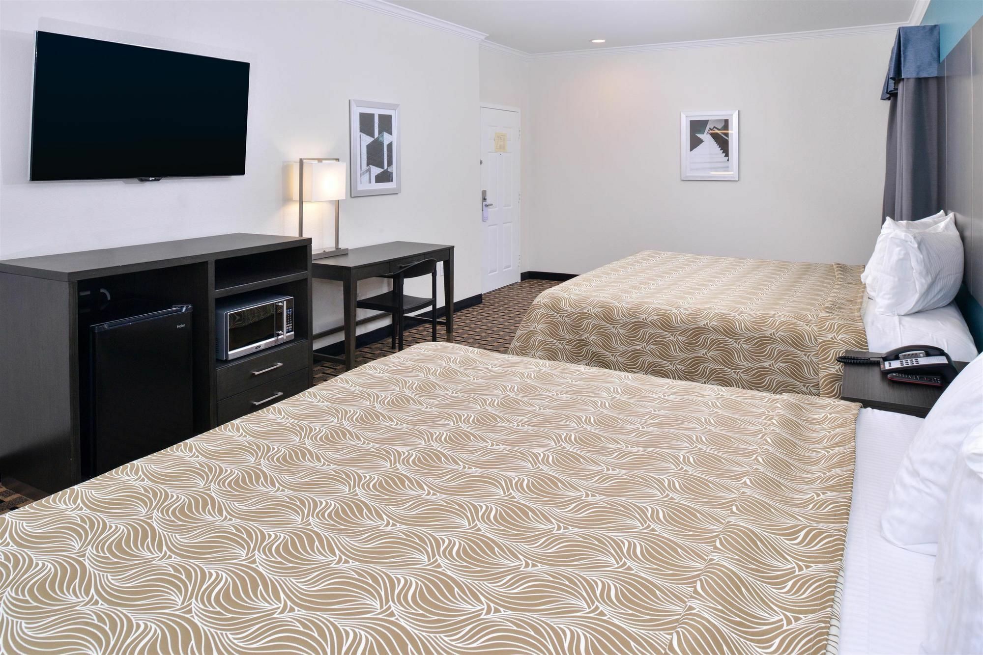 Jersey Village Regency Inn & Suites- Nw Houston المظهر الخارجي الصورة